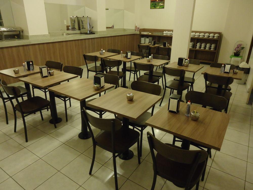 M & A Hotel Goiânia Buitenkant foto